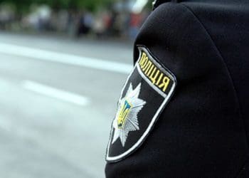 Розшукали батька та сина, які побили поліцейського на Тернопільщині
