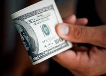 Поліцейські Тернопільщини відмовились від тисячі доларів хабара за п’яне водіння