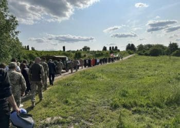 Із загиблим захисником України попрощалися у Підволочиській громаді