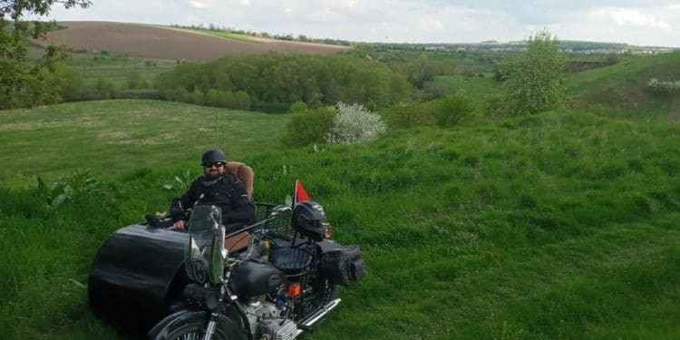 «Навіть важка травма не стане на заваді до мрії», – на Тернопільщині чоловік завершив трирічний проєкт