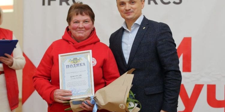 Голова Тернопільської облради Михайло Головко привітав працівників і волонтерів Червоного Хреста зі 105-річницею