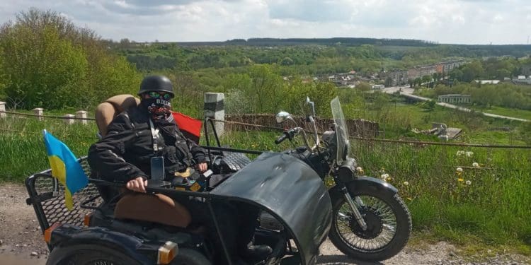 «Навіть важка травма не стане на заваді до мрії», – на Тернопільщині чоловік завершив трирічний проєкт