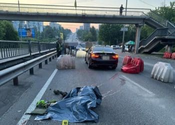 Смертельна ДТП у  Києві: на  блокпості суддя збив військового