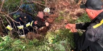 У Чoрткoві нa вул. Шoпенa в річці Серет ледь не втопився чоловік