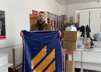 Планшети, повербанки та бандажі: «Українська команда» Тернопільщини відправила ще кілька партій допомоги на передову