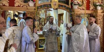 Митрополит Нестор звершив богослужіння на Божій горі під Почаєвом
