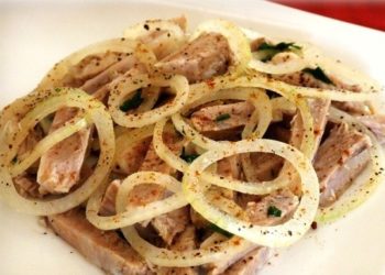 “Чоловічий салат” смакує і жінкам: рецепт дня