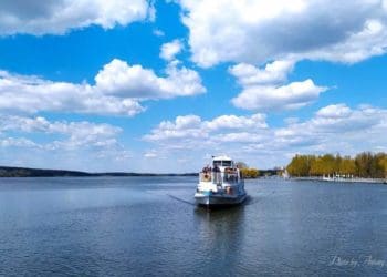 У Тернополі все дорожчає: тепер квитки на прогулянки катерами по ставу
