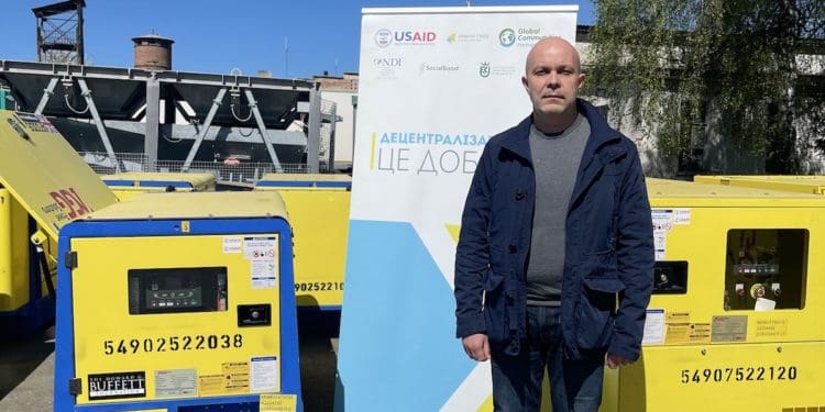 Громади Тернопільщини отримали 16 електрогенераторів за підтримки Програми USAID DOBRE