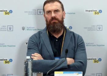 Міністр освіти Оксен Лісовий першим відмовився від ступеня кандидата наук