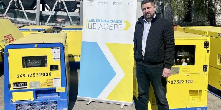 Громади Тернопільщини отримали 16 електрогенераторів за підтримки Програми USAID DOBRE