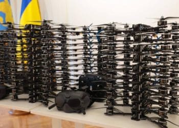 Благодійний фонд Козицького у межах проєкту “Вій” від Львівської ОВА передав на передову 200 бойових дронів