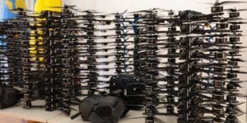 Благодійний фонд Козицького у межах проєкту “Вій” від Львівської ОВА передав на передову 200 бойових дронів