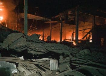 Тернопільські рятувальники показали наслідки нічних прильотів у Тернополі