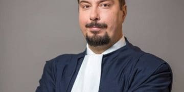 НАБУ викрило факт одержання хабаря Головою Верховного Суду