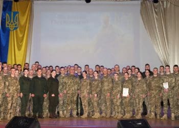 Тернопільський коледж привітав випускників із отриманням первинного офіцерського звання