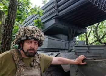 Міський голова Монастириськ отримав почесну відзнаку “Золотий Хрест”