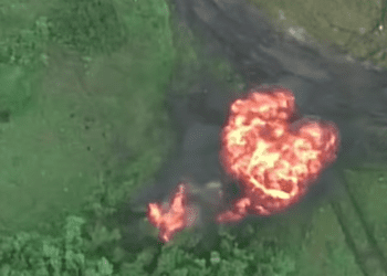 Тернопільські артилеристи знищують ворожі танки (Відео)