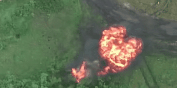 Тернопільські артилеристи знищують ворожі танки (Відео)