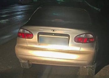 У Тернополі їздив водій Daewoo із підробленими документами