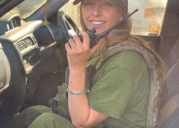 Тернопільська волонтерка шукала, як допомогти захисникам, а знайшла кохання