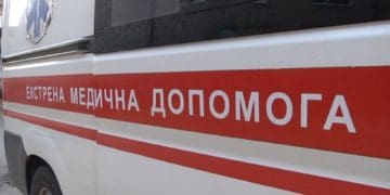 Водійка електроскутера потрапила до лікарні через наїзд іномарки у Підволочиській громаді