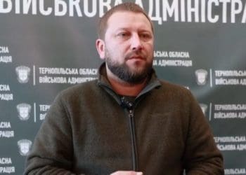 В Тернопільській ОВА приховують інформацію щодо чоловіків, які виїхали за кордон через “Шлях”