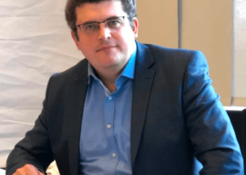 Міська рада проігнорувала рішення суду негайно поновити на посаді директора Кременецької опорної лікарні