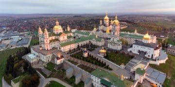 Поліція розслідує незаконне облаштування ставка представниками Почаївської лаври