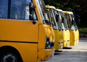 До кладовища у Підгородньому курсуватиме більше 27-мих автобусів