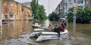 У Теребовлі набирають охочих допомогти ліквідувати надзвичайну ситуацію на Херсонщині