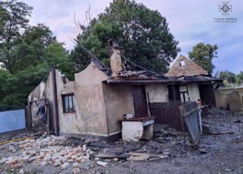 Господарську будівлю рятували від вогню у Кременецькій громаді (Фото)