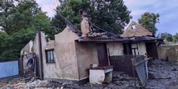 Господарську будівлю рятували від вогню у Кременецькій громаді (Фото)
