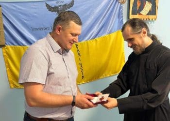 “Хрест свободи” за жертовне служіння задля збереження Божого дару свободи та незалежності отримав тернопільський депутат
