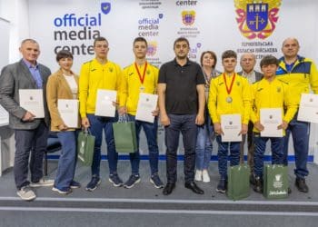 Переможців і призерів перших Європейських шкільних ігор єдиноборств відзначили у Тернополі