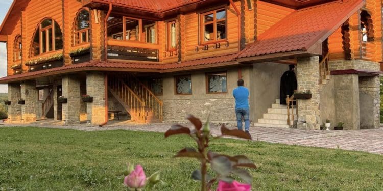 Тернопільщина туристична: Свято-Вознесенький чоловічий монастир у Монастирку