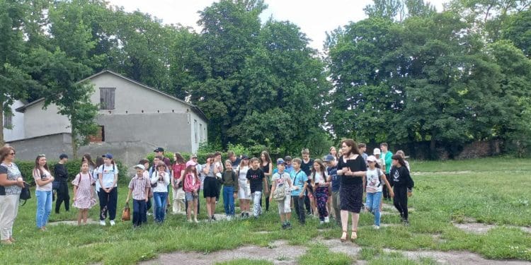 Школярі з Байковець відідали Тернопільський коледж