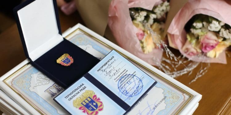 Між ЗУНУ та Тернопільською облрадою підписано договір про співпрацю