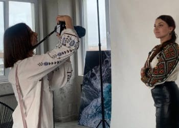 Фотосесію в автентичних вишиванках влаштували у Тернополі