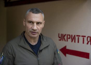 В Києві встановлюють перші системи автоматичного відкриття сховищ, – Кличко