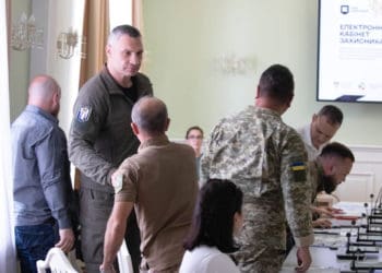 Всі послуги для захисників – в одному смартфоні, – Кличко розповів про підготовку до запуску нового сервісу