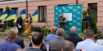 Медиків Тернопільщини урочисто привітали у День професійного свята