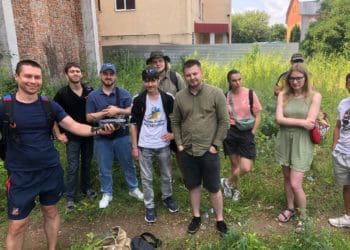 Тернополяни вивчали особливості застосування БПЛА і спробували покерувати таким апаратом