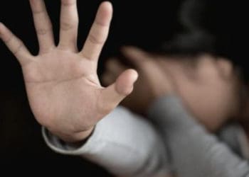 Ще одного батька підозрюють у зґвалтуванні неповнолітньої дочки на Тернопільщині