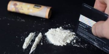 9 років за ґратами проведе тернополянка, у якої знайшли 56 пакетиків з психотропами