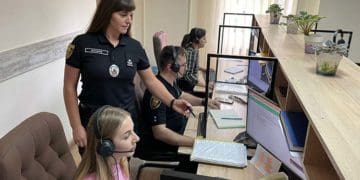 Покарали 13 осіб, які принижували та зривали роботу операторів лінії 102 на Тернопільщині