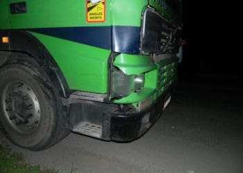 Десятикласник сів за кермо мотоцикла і врізався у вантажівку на Чортківщині