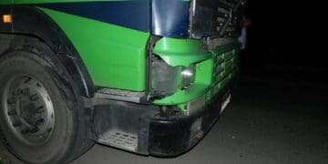 Десятикласник сів за кермо мотоцикла і врізався у вантажівку на Чортківщині