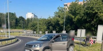 Через глюк сигналізації у тернополянки зупинилось авто на дорозі у Тернополі