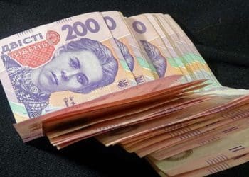 Чималий борг: Кременецьку міську раду через суд змушують виплатити допомогу сиротам